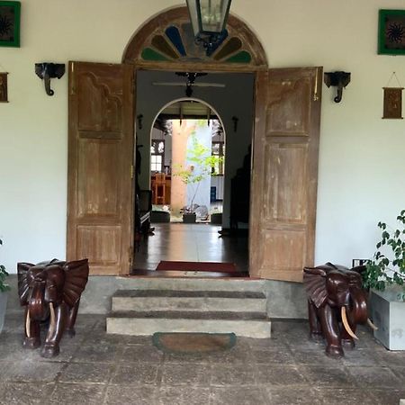 Lali Villa & Fruit Garden Galle Esterno foto