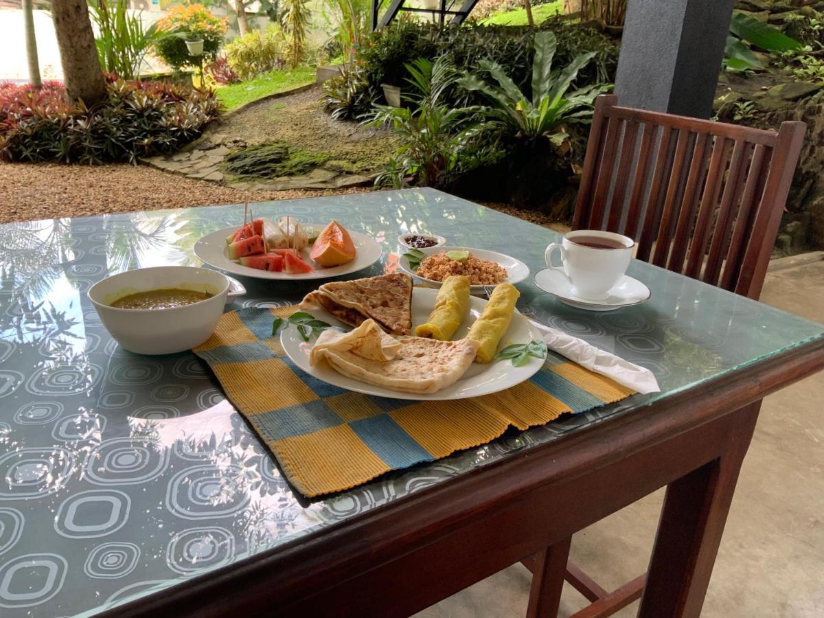 Lali Villa & Fruit Garden Galle Esterno foto
